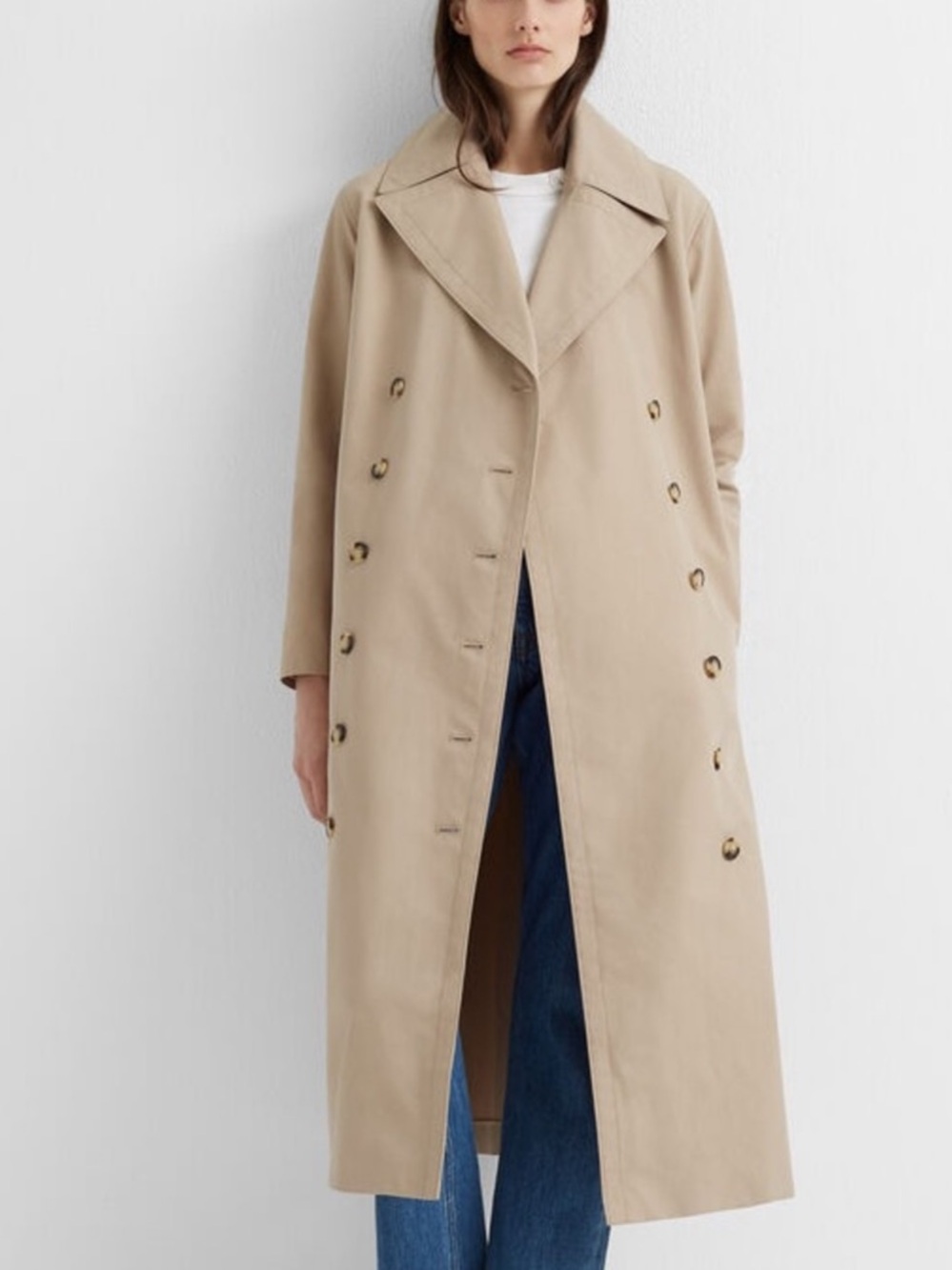 Club Monaco Long Double-Breasted Trench Coat XS
BeigeClassic Luxury Coat